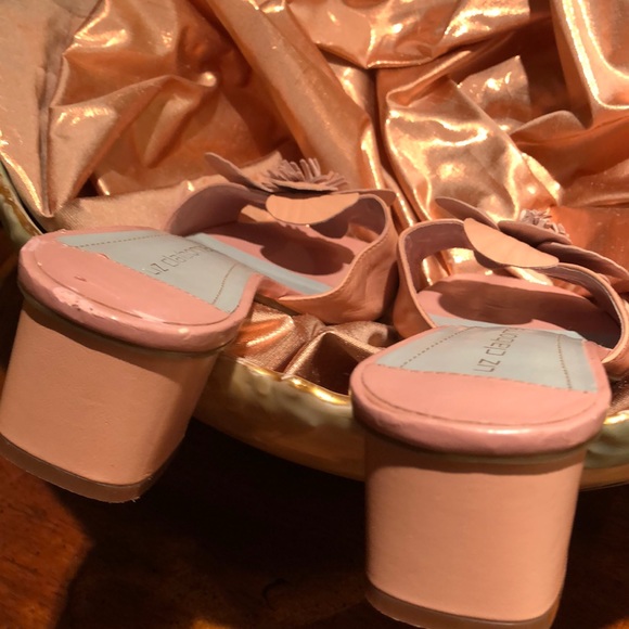 Pink sandals - Picture 4 of 5